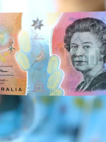 Order $5 AUD Banknotes